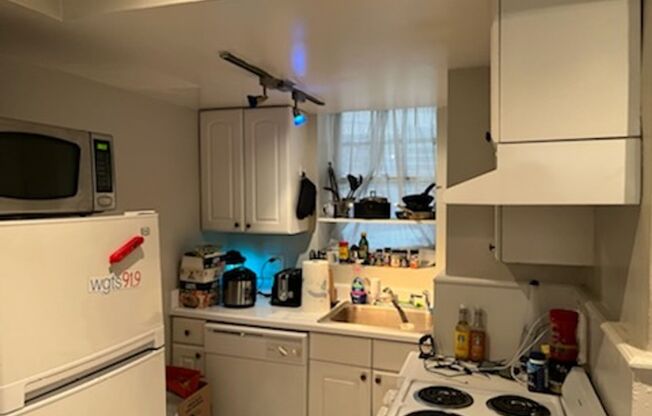 1009 New Hampshire Ave LLC