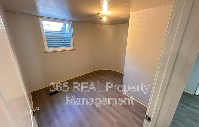 1227 12 AVE