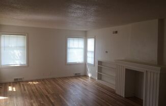 $1100 - 2 Bedroom 1 Bath Triplex - Less than 1 Mile to South Dakota School of Mines!