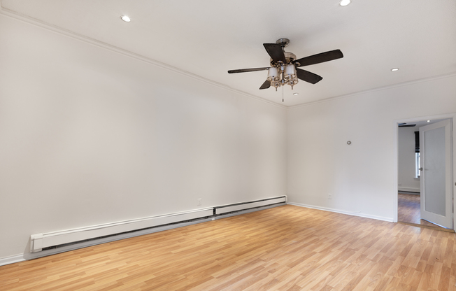 250 MACDOUGAL ST