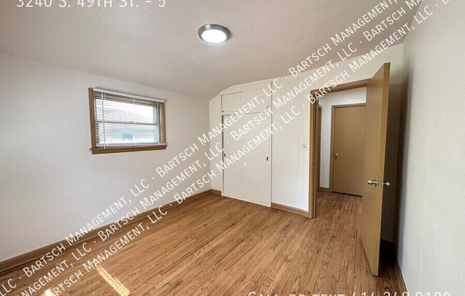3240 S 49 ST