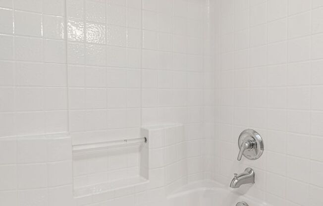Studio, 1 bath, 565 sqft, $1,995, Unit A517