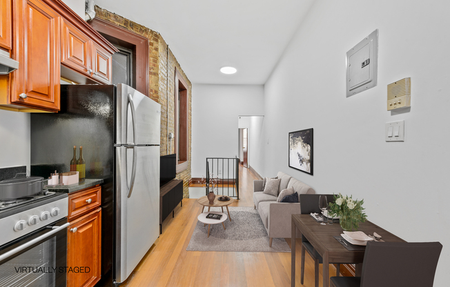 144 W 109 ST