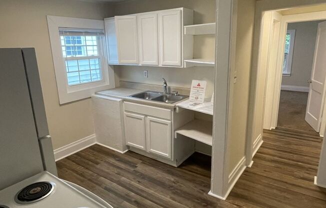 1 Bd 1 Ba Duplex