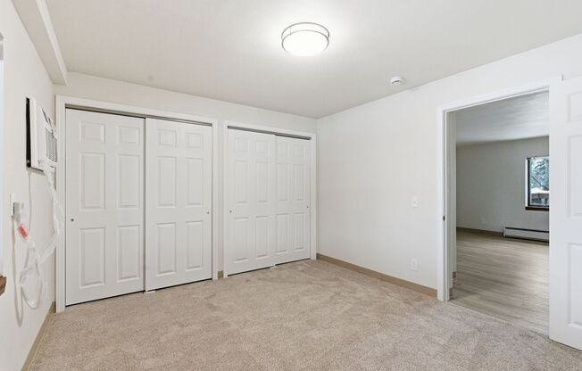 2 beds, 1 bath, 1,044 sqft, $1,675, Unit 507-10