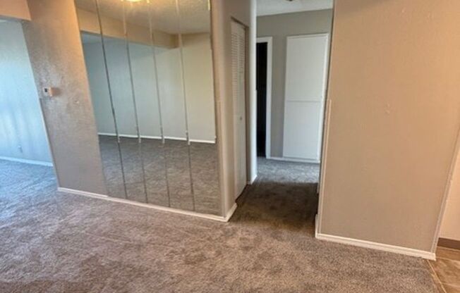 2 beds, 1 bath, 858 sqft, $845, Unit 2615-203