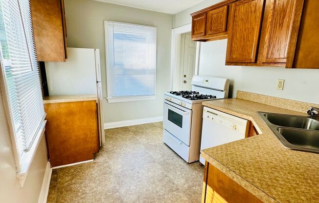 Charming 4 Bedroom by Churchill Downs