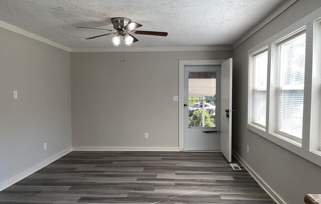 Renovated 3 Bed/1 Bath Ranch