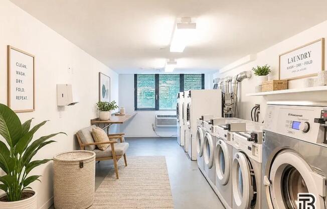 2 beds, 1 bath, $3,795, Unit 3N