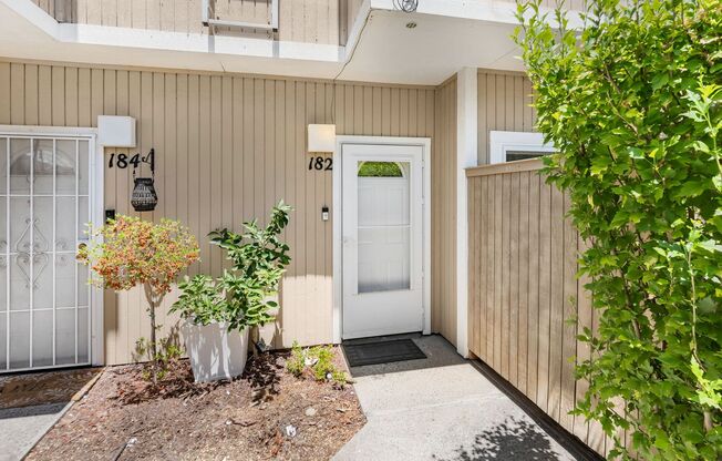 Spacious 2BR/2.5BA Townhome in Prime Milpitas Location – Available Now!