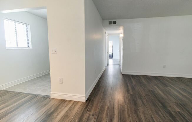 2509 Oak Park Way - 2bd 2ba - Available NOW!