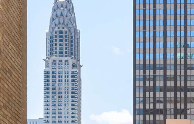 100 E 50 ST