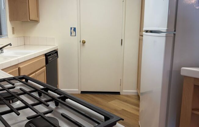 2 BR 2 bath with beautiful views