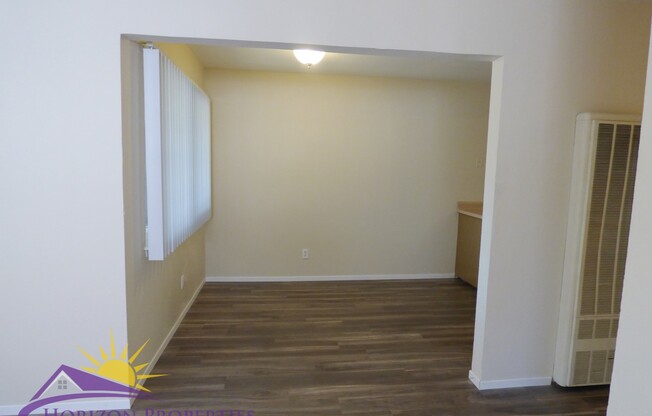 2 beds, 1 bath, 800 sqft, $1,350