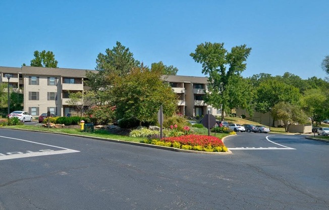 Forest Park Apartments landscaping