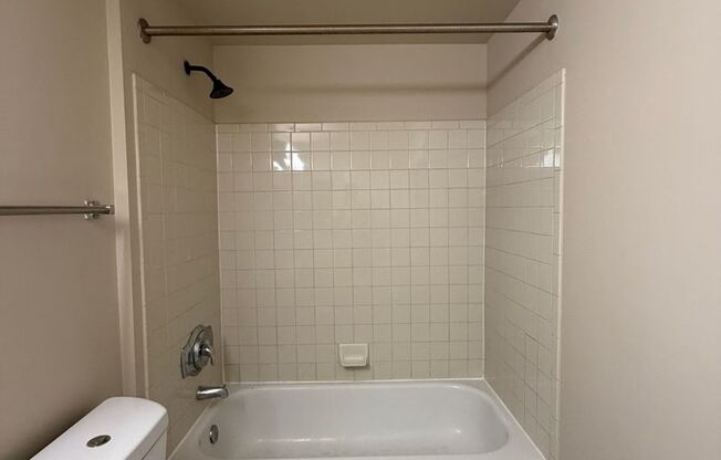 Studio, 1 bath, 530 sqft, $1,690, Unit T510