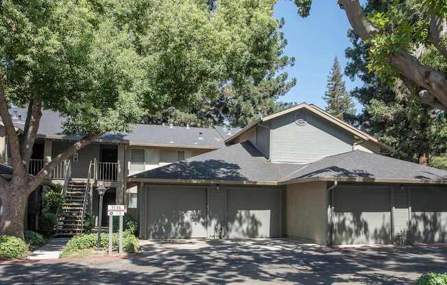 building exteriors and garages at Delta Pointe Apartments, California, 95833