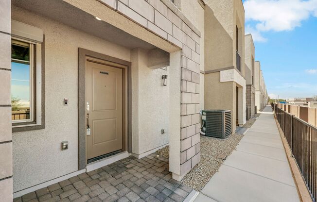 Beautifully Upgraded Home in NW