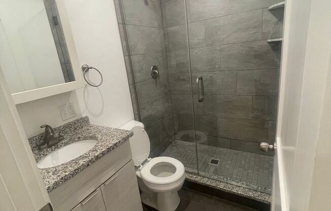 Studio, 1 bath, 9,999 sqft, $1,495, Unit 21-22