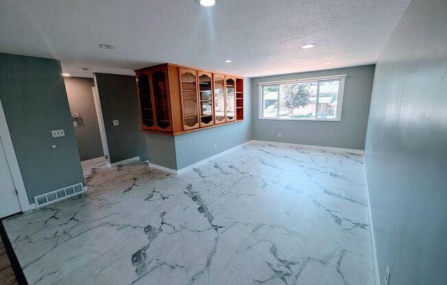GORGEOUS Home!!!