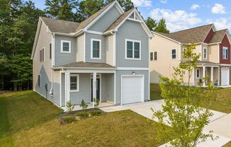 Gorgeous 3BD, 2.5BA Home In SE Raleigh, near Downtown! Pets Allowed!