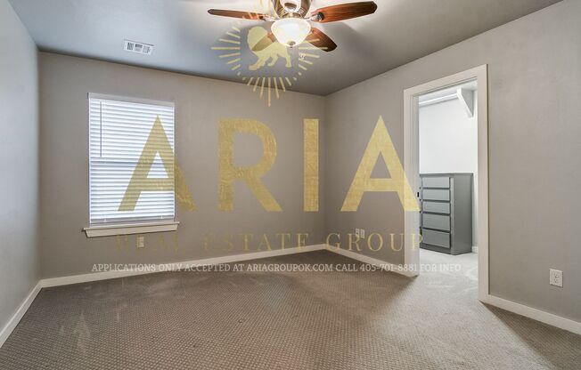 3 beds, 2.5 baths, 1,620 sqft, $1,750, Unit 4746 W. Main St.