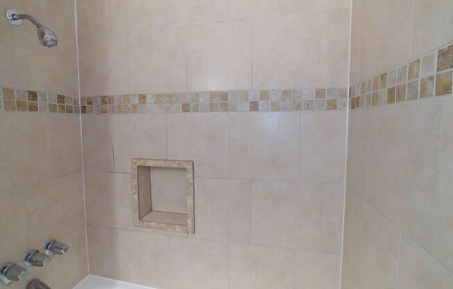 2 beds, 2 baths, 910 sqft, $2,950, Unit 215