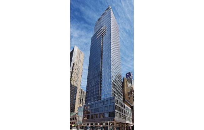 2 beds, 2.5 baths, 1,311 sqft, $8,250, Unit 2705