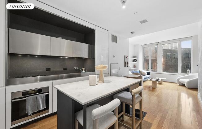 1 bed, 1 bath, 791 sqft, $5,700, Unit 9B