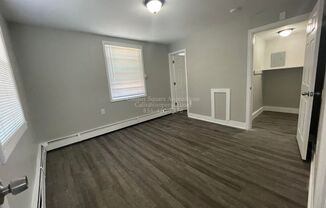 1 bed, 1 bath, $1,195, Unit Apt 4