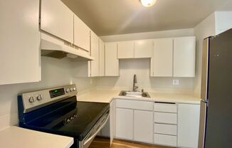 1 bed, 1 bath, 680 sqft, $1,450, Unit 5913-207