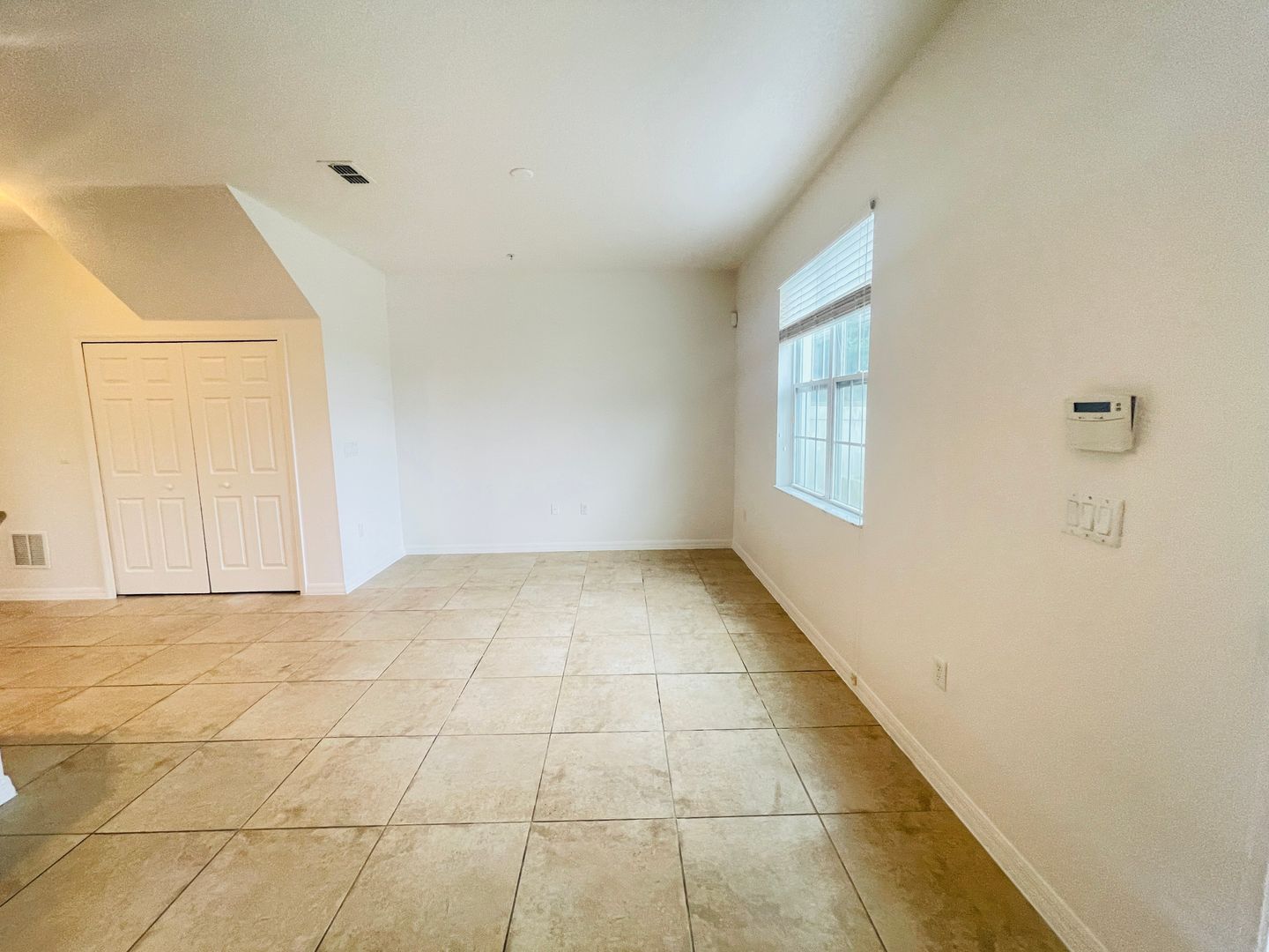 Water's Edge-10322 Hartford Maroon Dr Orlando FL 32827