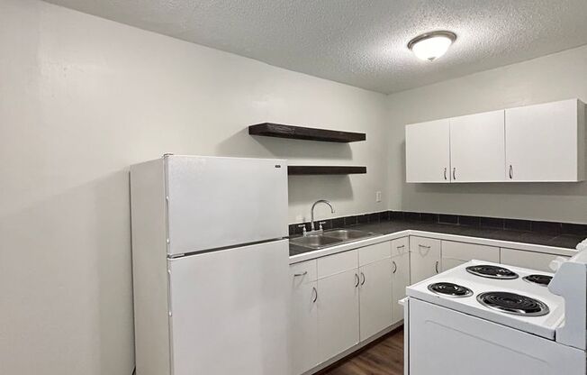 1 bed, 1 bath, $795, Unit SC525