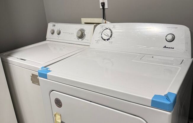 Complete BRAND NEW Renovation 3 Bed/2.5 Bath Townhome in Milton GA