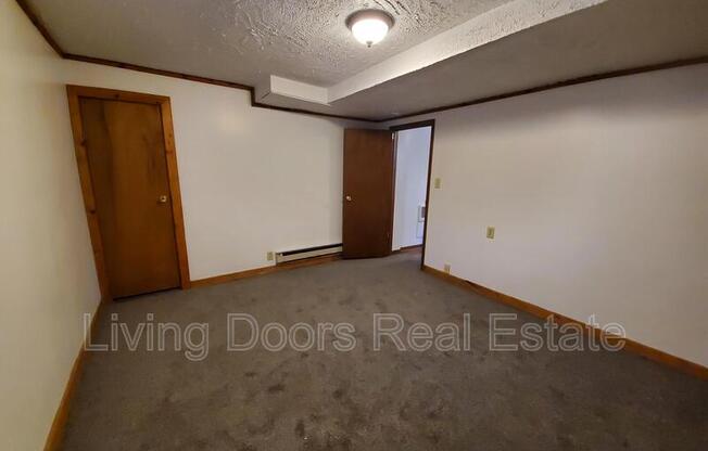 2601 N 58 ST