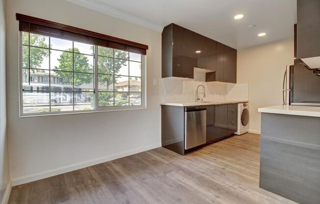 1 bed, 1 bath, 565 sqft, $2,850, Unit 1