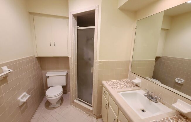 2 beds, 2 baths, $1,995