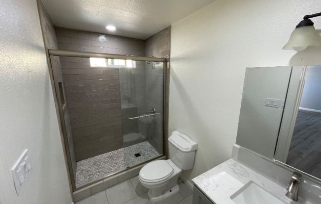 1119 ELGIN ST