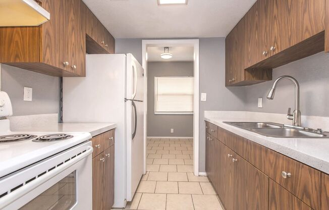 1 bed, 1 bath, 610 sqft, $1,345, Unit 17