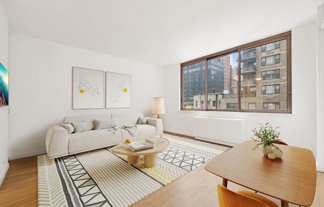 Studio, 1 bath, 400 sqft, $3,650, Unit 4J