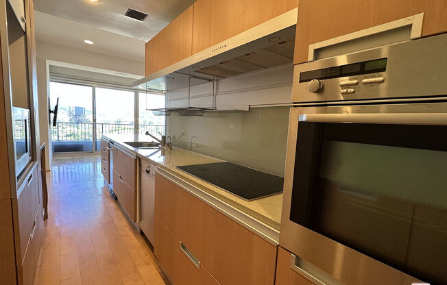 2 beds, 2 baths, 1,182 sqft, $5,750, Unit 1911