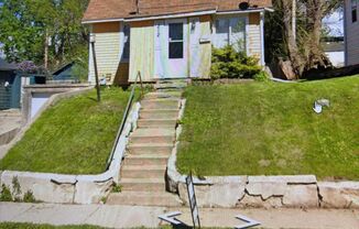 212 N EUCLID AVE
