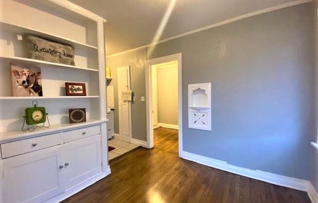 Studio, 1 bath, 500 sqft, $775, Unit 718 nw 30 H