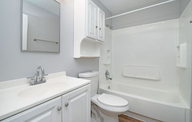 2 beds, 1 bath, 900 sqft, $1,495, Unit 209