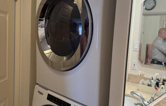 1 bed, 1 bath, 754 sqft, $2,600, Unit 1101