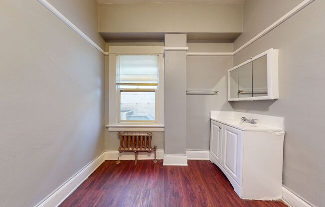 Studio, , 131 sqft, $1,100, Unit 10