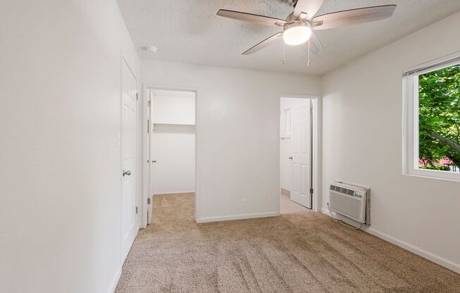 1 bed, 1 bath, 600 sqft, $1,195, Unit M