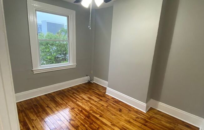 Modern 2BR in Lawrenceville – Central AC, Granite Kitchen, & In-Unit Laundry!