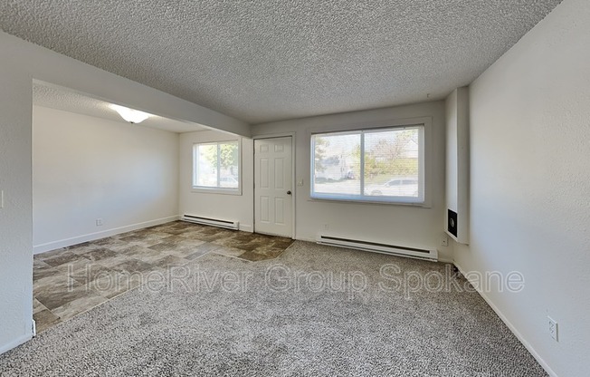 1415 W EUCLID AVE