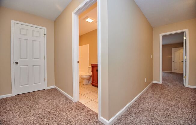 4 beds, 3.5 baths, 3,100 sqft, $2,275, Unit 307
